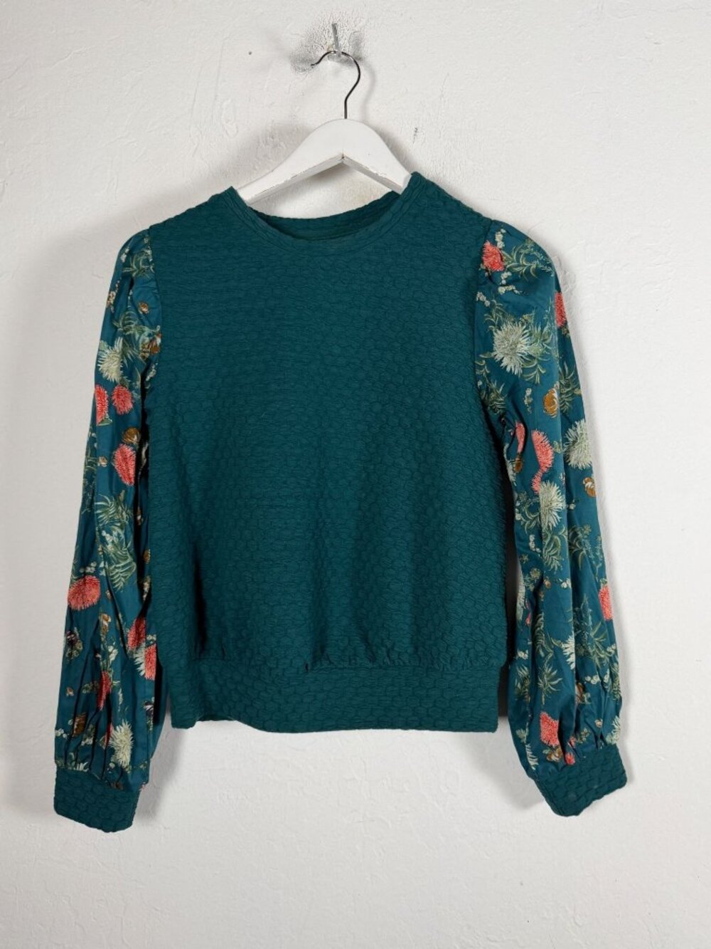 Porridge Anthropologie Teal Floral Puff Sleeve Textured Sweatshirt Top Small